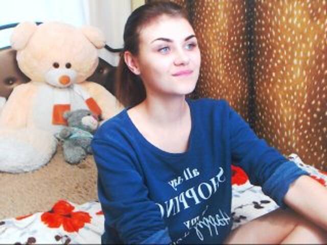 Емитовање снимка екрана HenessyMell