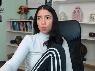 Фотографије Henriqua #lovenseon #maybe #squirt #lovense #lush #ohmibod #new #cute #teen #brunette #sensual #pussy