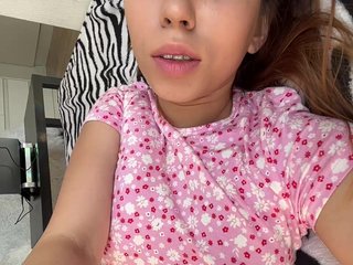 Еротски видео цхат KristinaBounty