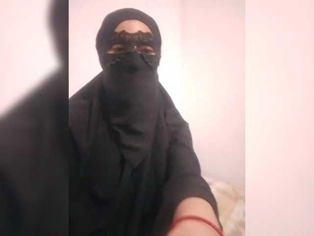 Емитовање снимка екрана Hijabi-Girl