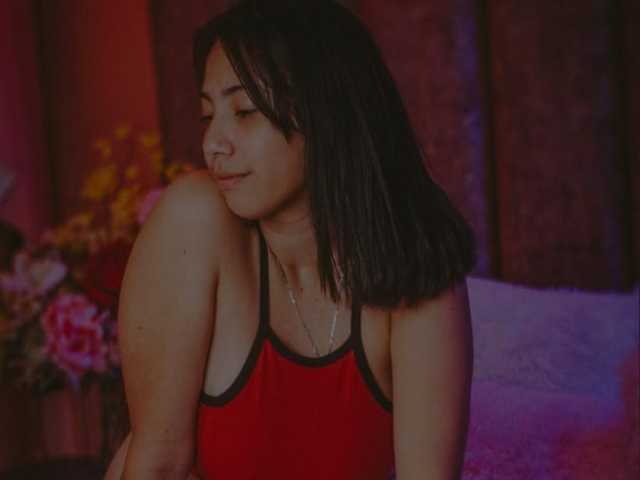 Слика профила Hollie-tay