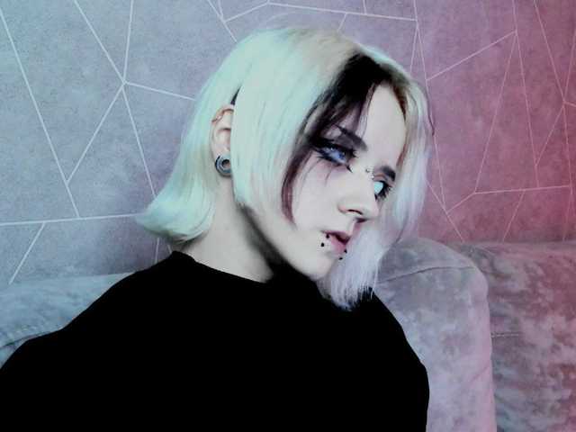 Слика профила Holy-Silvia