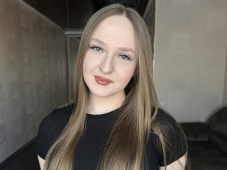Еротски видео цхат HoneyAmelia