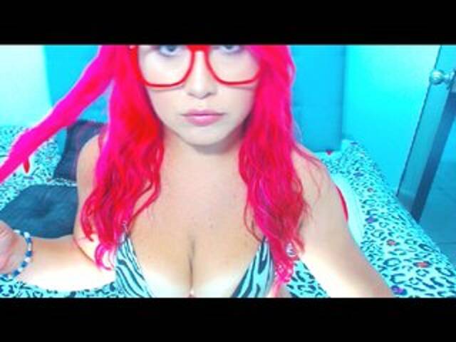 Емитовање снимка екрана HoneyBunnyX