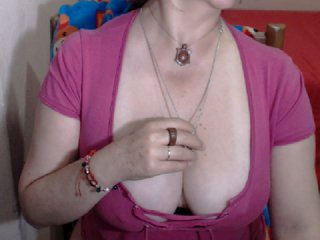 Емитовање снимка екрана hornysamira