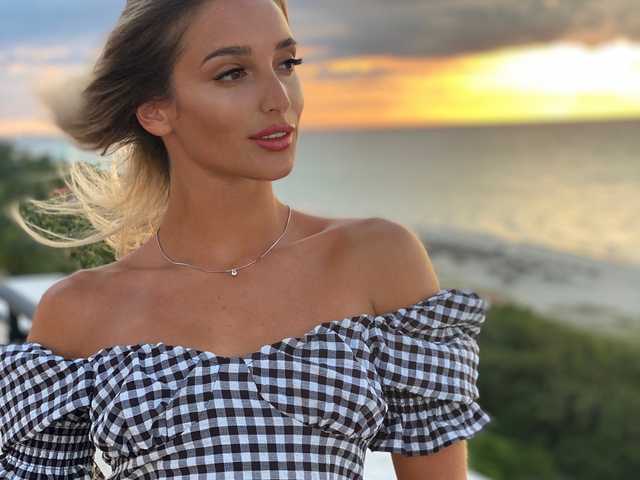 Слика профила HOT-MOLLY