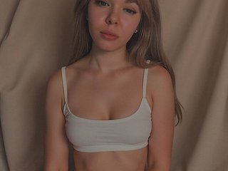 Еротски видео цхат AnyaTaylorJoy_
