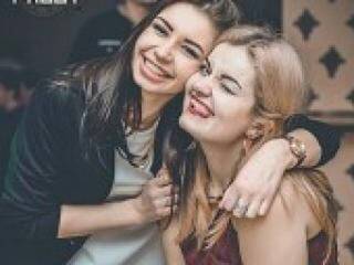 Еротски видео цхат hotbitches