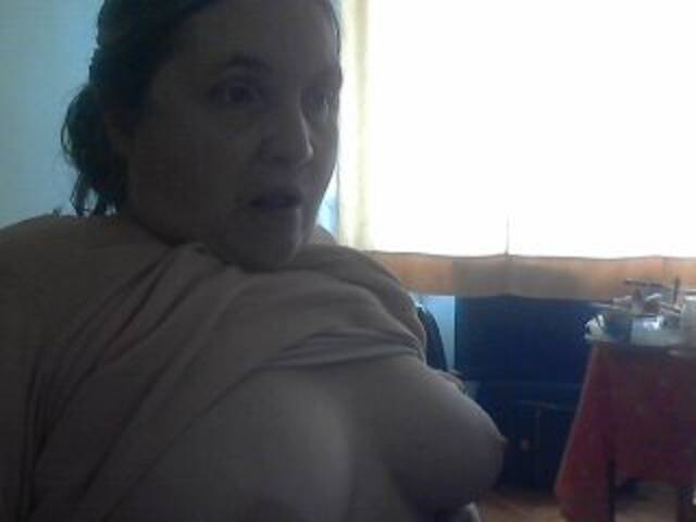 Емитовање снимка екрана Hotcutiefun