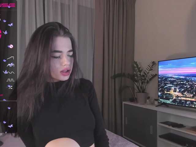 Емитовање снимка екрана HotGirlEva
