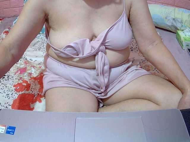 Емитовање снимка екрана hotgrannyxx