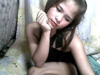 Еротски видео цхат hotlhynn