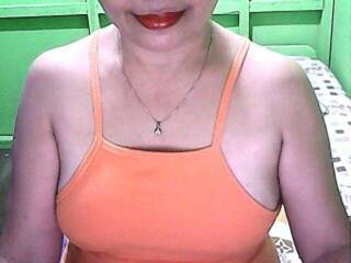 Еротски видео цхат hotmama07