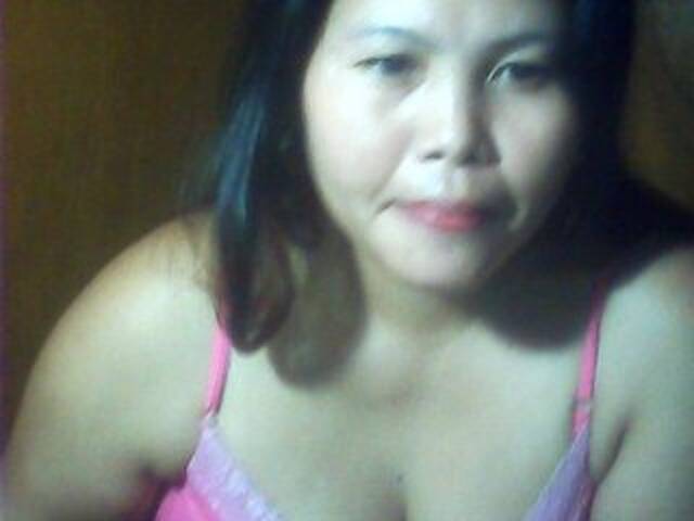 Емитовање снимка екрана HotMommaxx