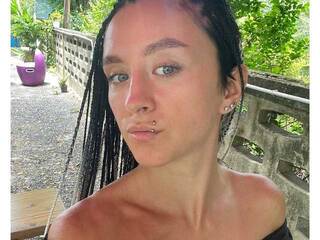 Еротски видео цхат HotPulse888