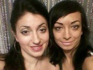 Еротски видео цхат hotsisters