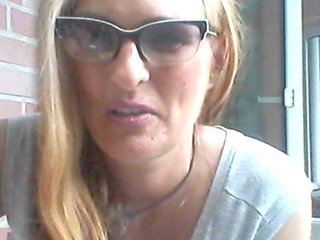 Емитовање снимка екрана hotsofija
