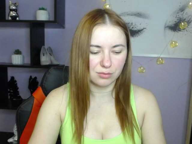 Емитовање снимка екрана hottiexLayla