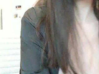 Еротски видео цхат Li_Bailey