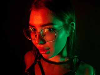 Еротски видео цхат iampiggygirl