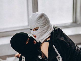 Еротски видео цхат Iceandhot