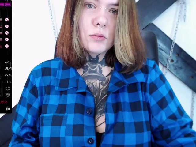Емитовање снимка екрана Icewomanx