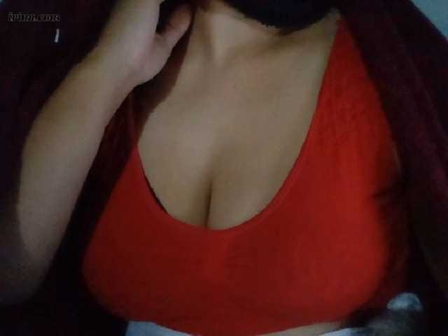 Фотографије indiagirl50 Hi guys Private is open Go and request private please... sound and best video in private show only