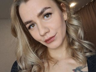Еротски видео цхат InfiniteDesire