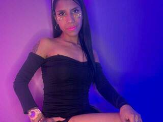 Еротски видео цхат IsabellaTaylor