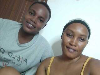 Еротски видео цхат Ishaandhappy2