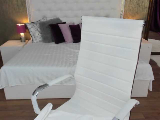 Емитовање снимка екрана issakitten