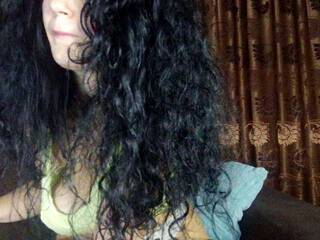 Еротски видео цхат JadeLure