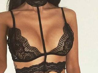 Еротски видео цхат Jaklina