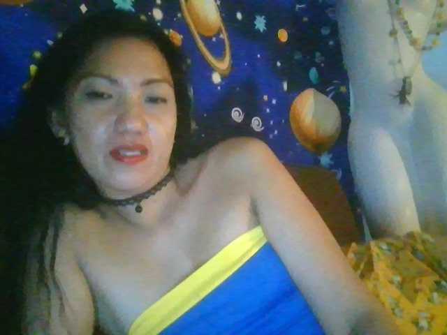 Емитовање снимка екрана Tina_Jade
