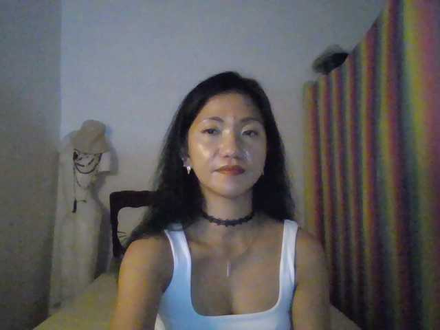 Емитовање снимка екрана Tina_Jade