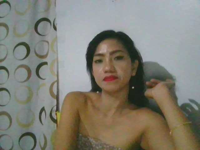 Емитовање снимка екрана Tina_Jade