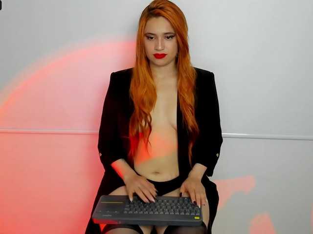 Емитовање снимка екрана Jennifer-amster