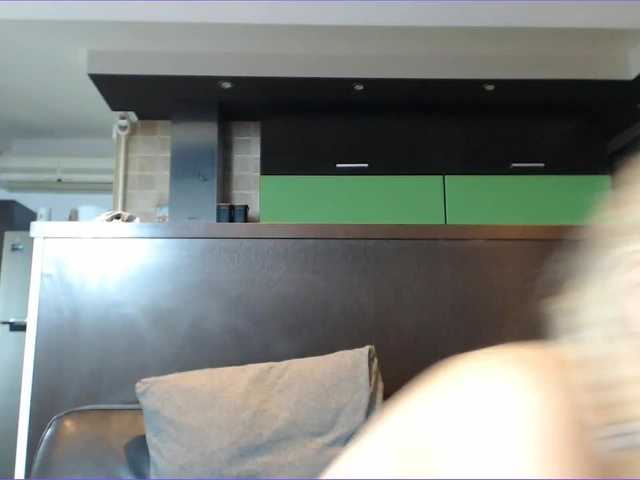 Емитовање снимка екрана JenniferLuv