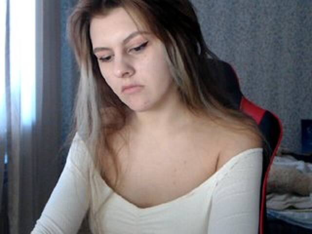 Емитовање снимка екрана Jennochka