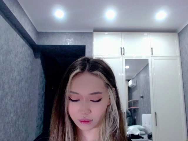 Емитовање снимка екрана jenycouple