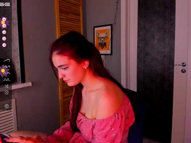 Емитовање снимка екрана JessicaMiles