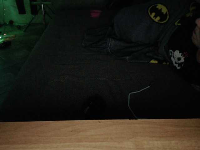 Емитовање снимка екрана JessieWhites