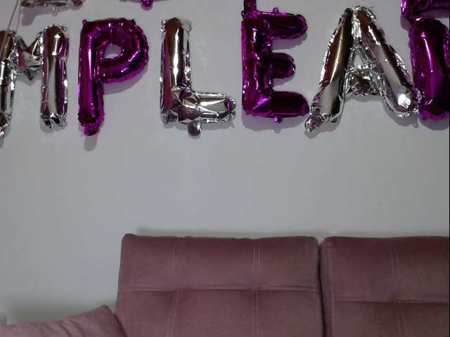 Емитовање снимка екрана Jessyllyn