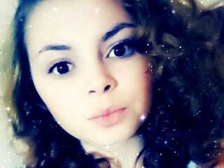 Еротски видео цхат JessyNelsson