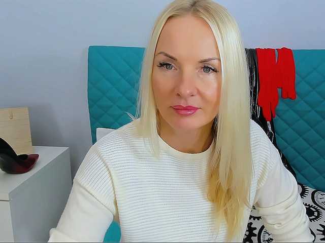 Емитовање снимка екрана JoanaLovely