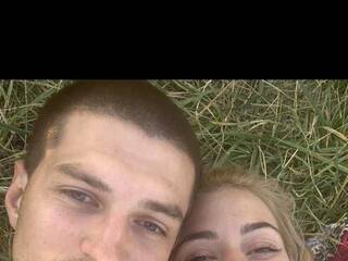 Еротски видео цхат JohnAndKris