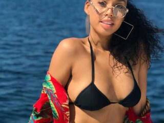 Еротски видео цхат Jolieculmetisse