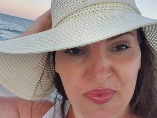 Еротски видео цхат JolieDiane