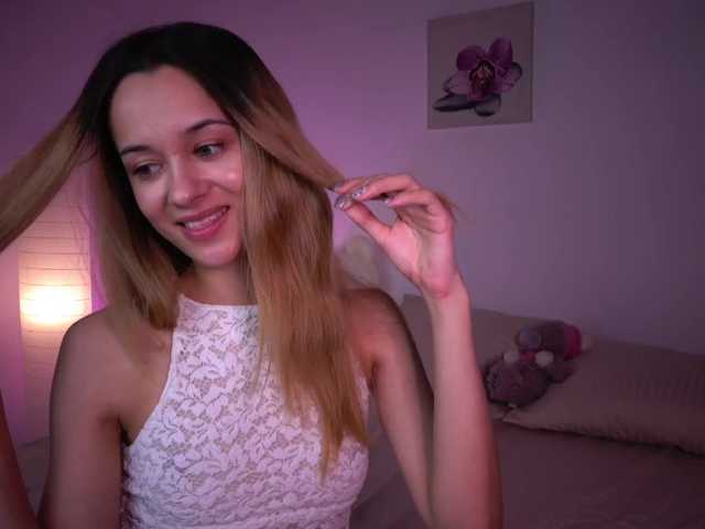 Емитовање снимка екрана JuicyyAngel