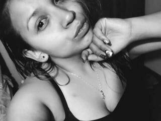 Еротски видео цхат JULIAVEGA1